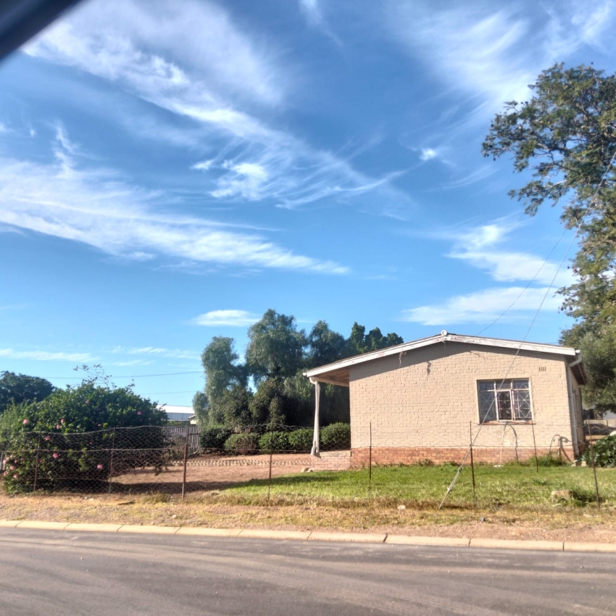 3 Bedroom Property for Sale in Moorreesburg Western Cape